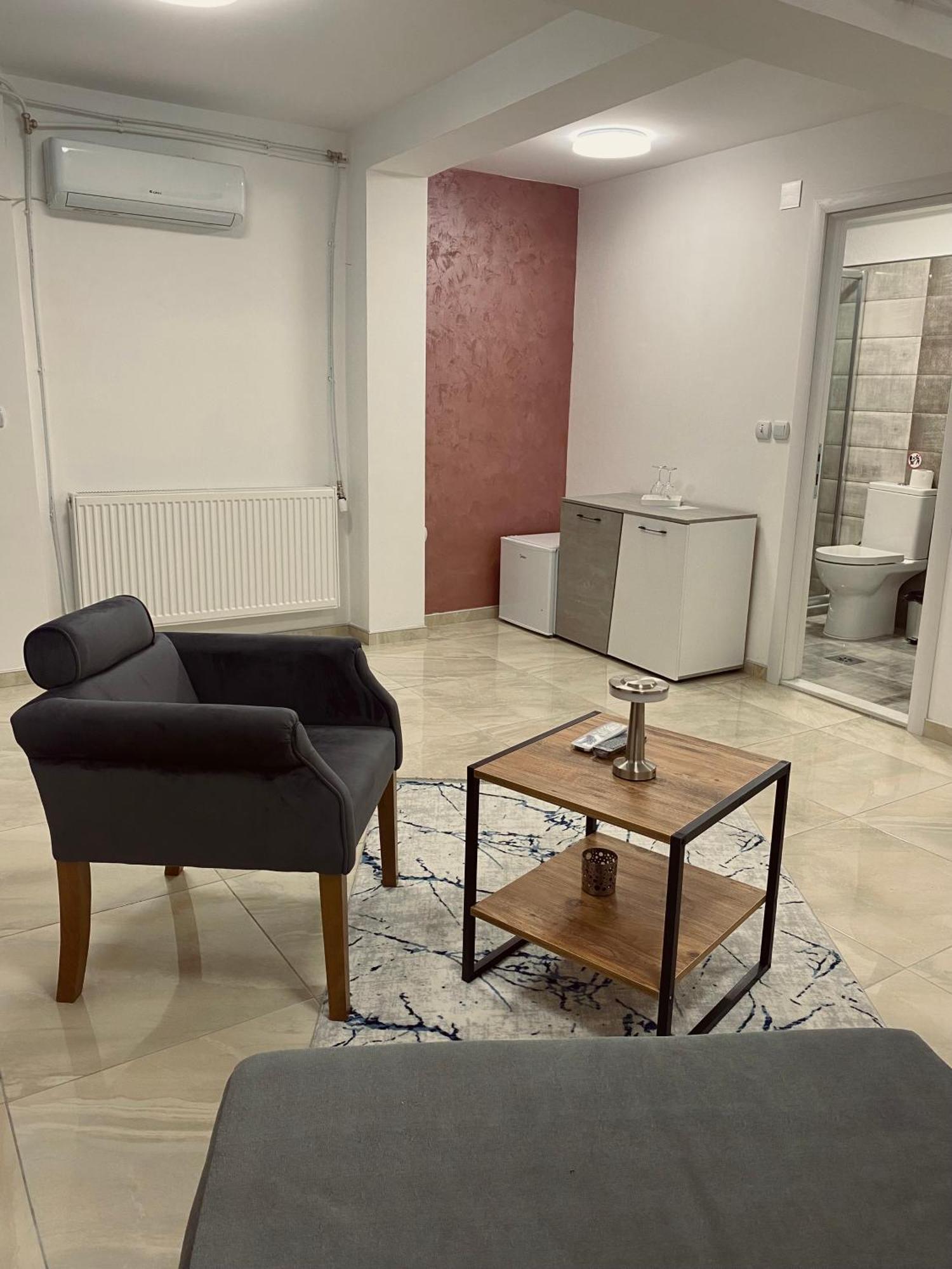Greenhill Apartments Kumanovo Værelse billede
